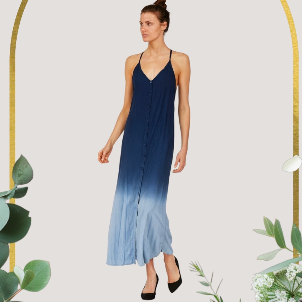 Elegant Blue Ombre Maxi Dress